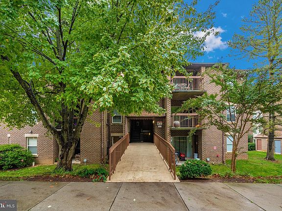 2nd image of 7902 Pearlbush Dr #3