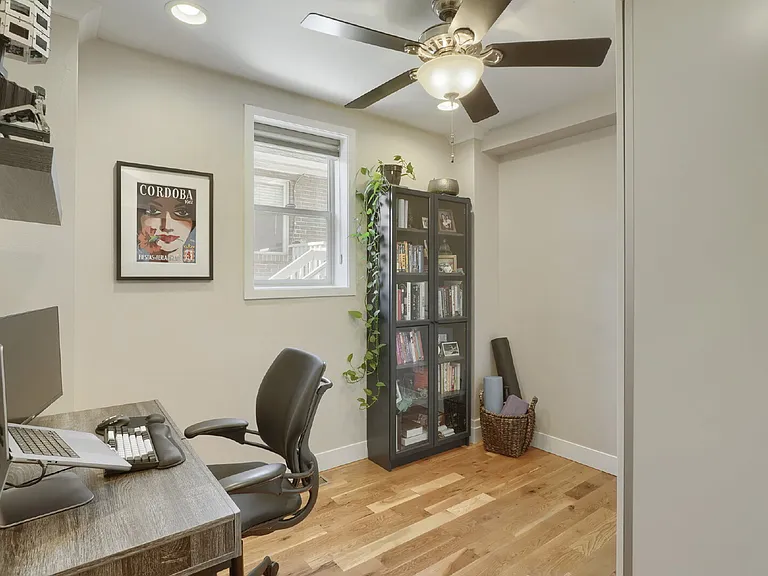 409 Inca St — Photo 11