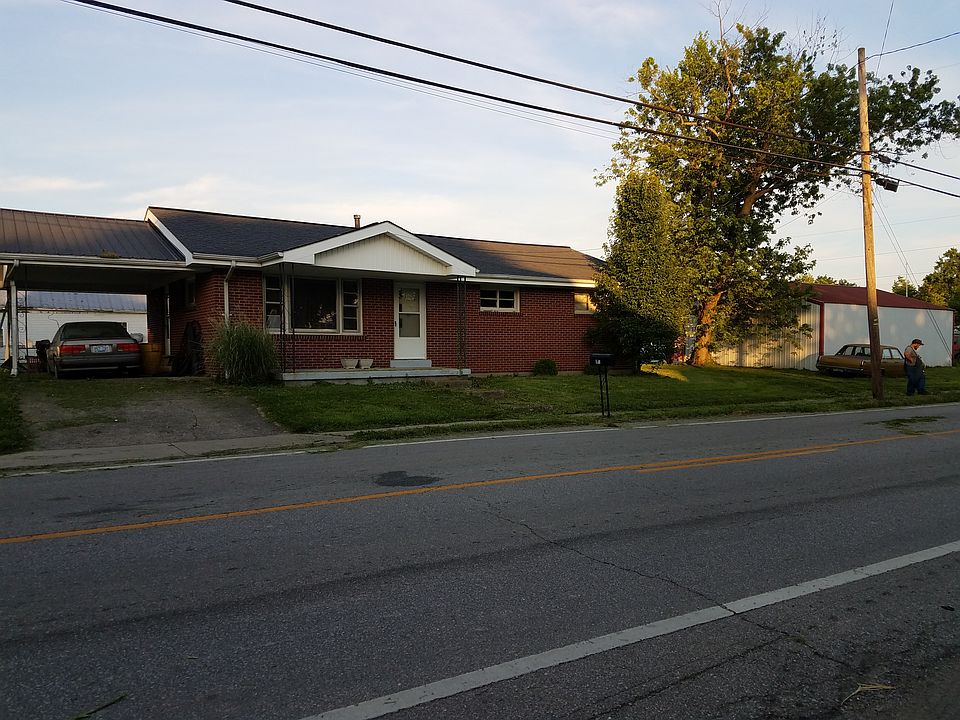 1st image of 107 S Main St
