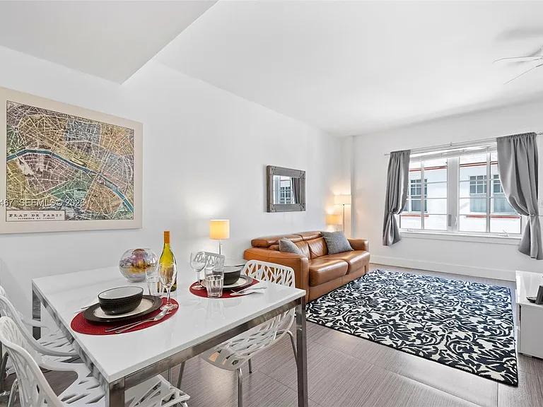 530 Ocean Dr #108 — Photo 5