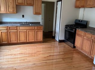 957 Hyde Park Ave #2LEFT, Hyde Park, MA 02136
