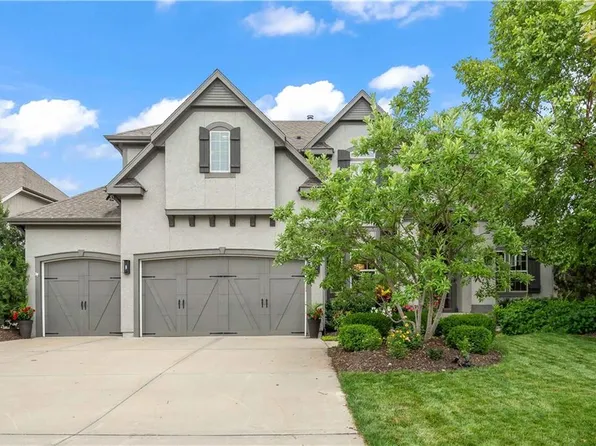 24913 W 98th St, Lenexa, KS 66227