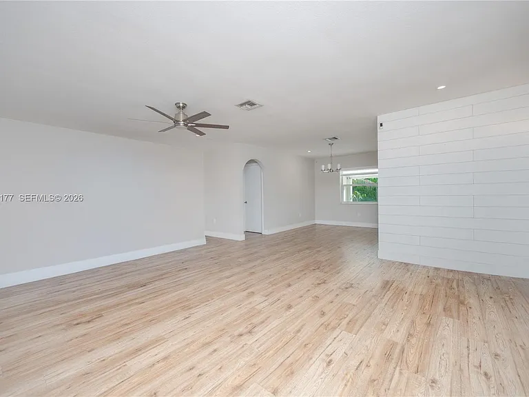 19431 Franjo Rd — Photo 13