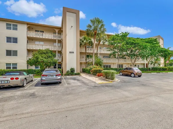 3205 Portofino Pt #F4, Coconut Creek, FL 33066