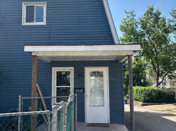 606 Brinton Ave, Pitcairn, PA 15140