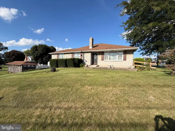 29 Mount Rock Rd, Shippensburg, PA 17257