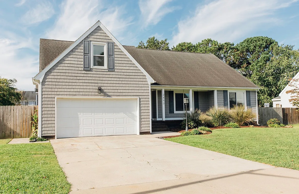 3 bed, 2.5 bath, 1859 sqft, $3,350 — Photo 2