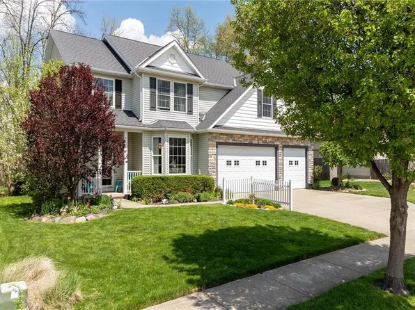73 Quartz Ave, Peninsula, OH 44264