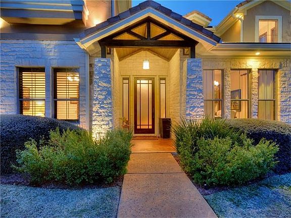 4th image of 2 Stillmeadow Ct