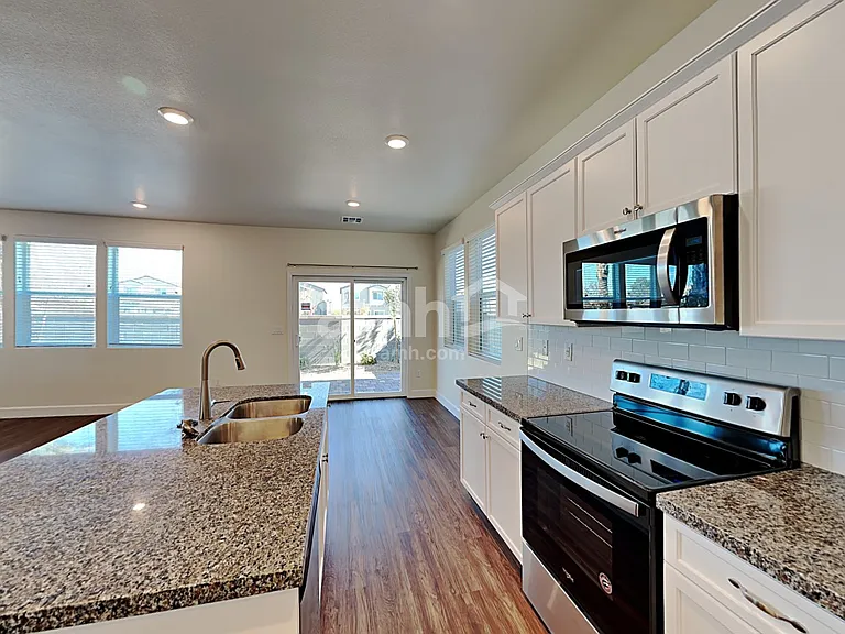 4754 Tree Swing St — Photo 4
