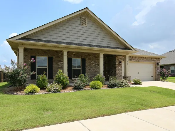611 Willow Crest Ln SW, Madison, AL 35756