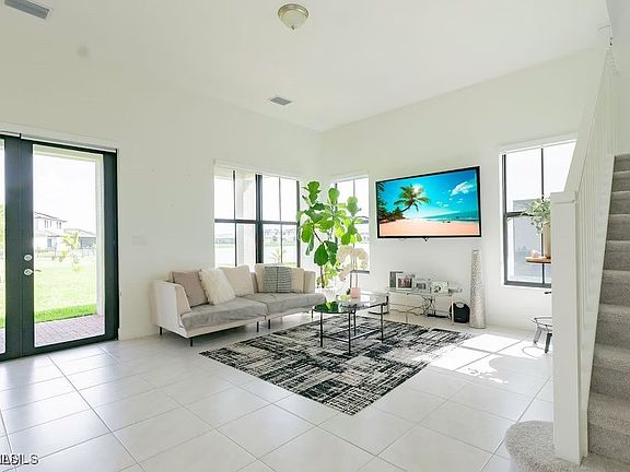 4th image of 5040 Frattina Street Ave #5040