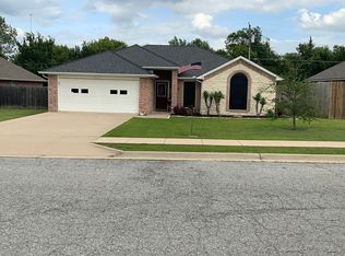 1543 Pioneer Valley Dr, Howe, TX 75459