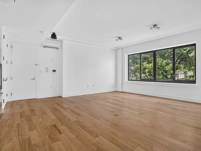 52 Convent Ave #3C — Photo 7