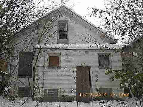 8126 E Grixdale