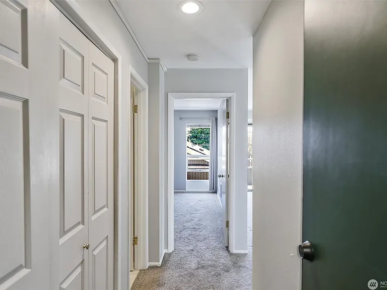 952 100th Ave NE #236 — Photo 10