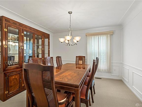 4th image of 95 Bramblebush Trl