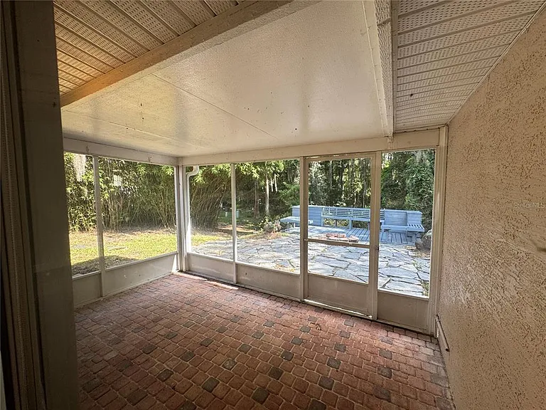 10941 Mill Pond Way — Photo 25