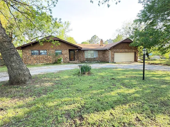 315 Noble, Maud, OK 74854