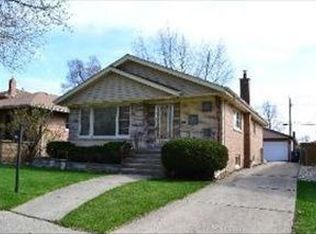 2909 W 100th St, Evergreen Park, IL 60805