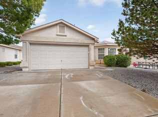 745 Morning Meadows Dr NE, Rio Rancho, NM 87144