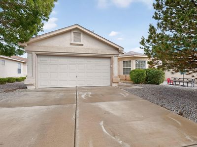745 Morning Meadows Dr NE, Rio Rancho, NM, 87144