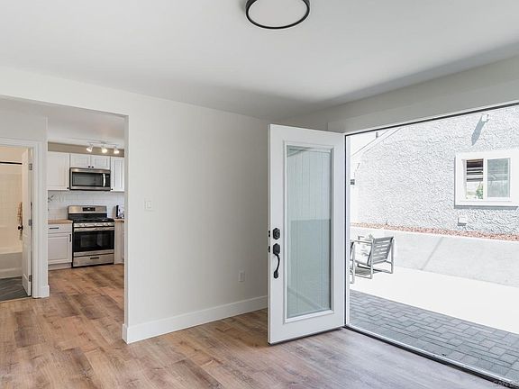 5th image of 4109 69th St