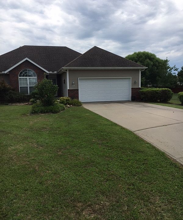 1st image of 1216 Cedar Crest Cir