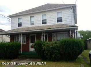 209 Ridgewood Rd, Plains, PA 18702