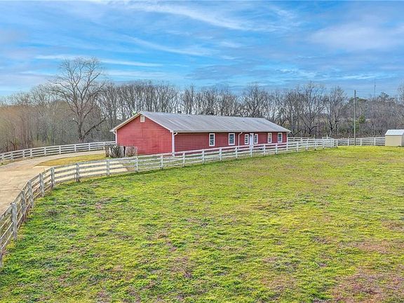 3rd image of 9235 Old Federal Rd