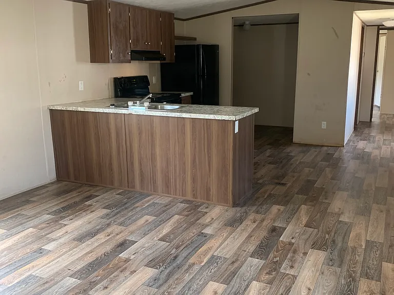 2187 Highway 425 N #34 — Photo 3