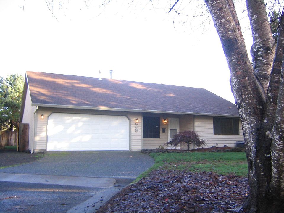 Quite and Private Single Level Ranch