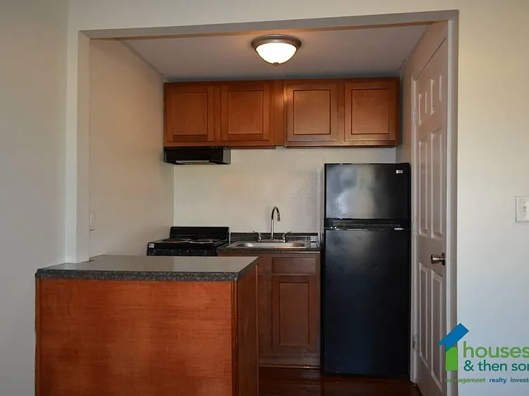201 Chandler Dr #33A — Photo 4