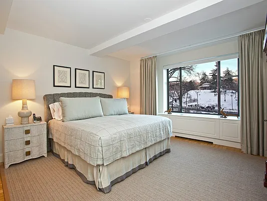 Rented by Sotheby's International Realty | media 33