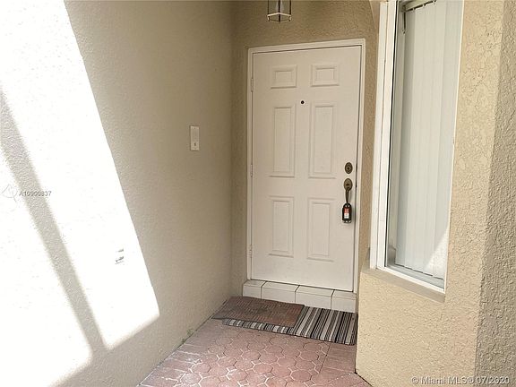 5th image of 10256 NW 52nd Ln #10256