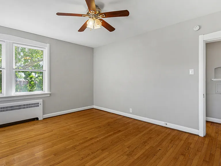 7539 Byron Pl #3W — Photo 14