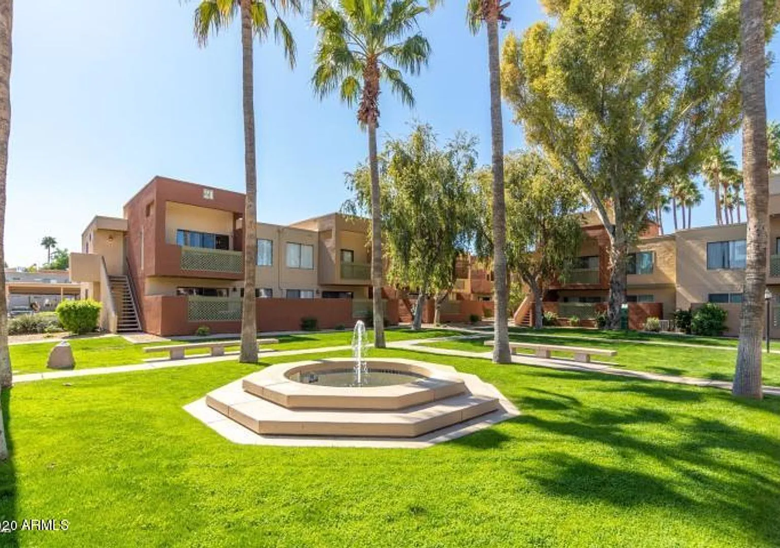 Two bedroom, two bathroom Scottsdale Condo! — Photo 4