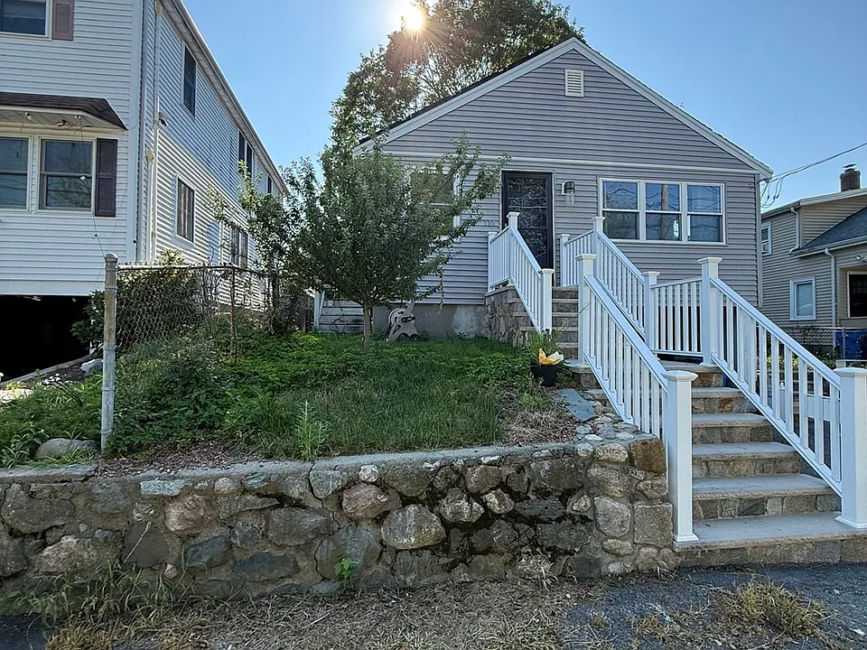 128 Seminole Ave #128