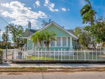 708 22nd St W, Bradenton, FL, 34205