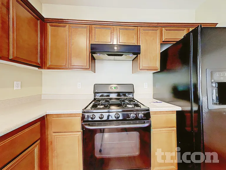 1104 Bistro Bay Ave — Photo 8
