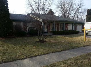 506 Thornberry Dr, Carmel, IN