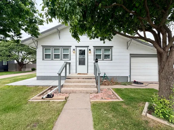 1622 Caldwell Ave, Goodland, KS 67735