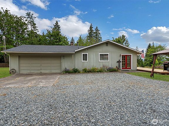 2nd image of 21516 161st Avenue E