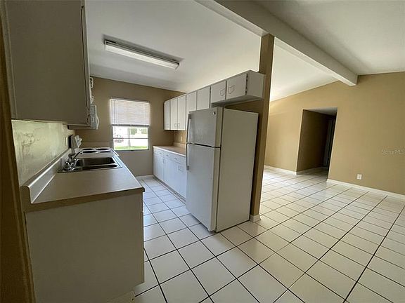4th image of 5780 Driftwood Dr
