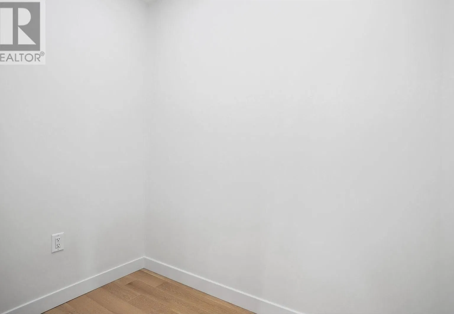 1 bed, 460 sqft, $1,900 — Photo 4