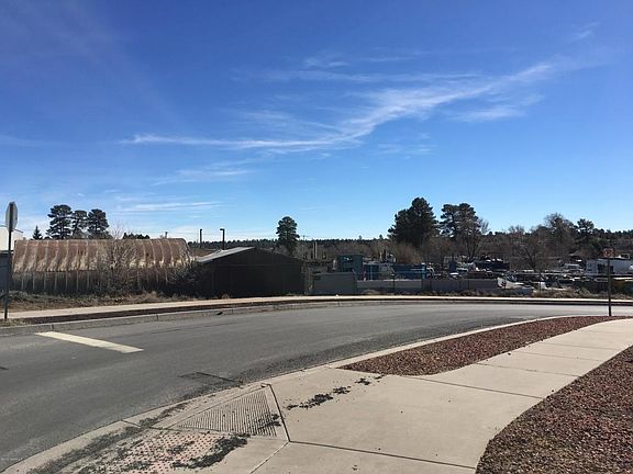 5th image of 3525 E Industrial Dr