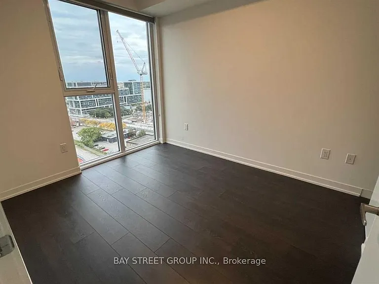 20 Richardson St E #1302 — Photo 16