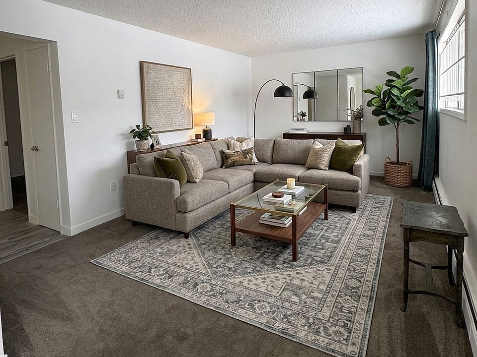 1st image of 11936 104th St NW #23a9cea01