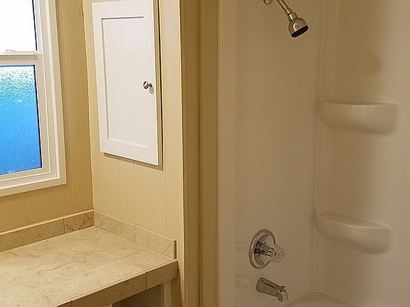 New Guest Bathroom 2