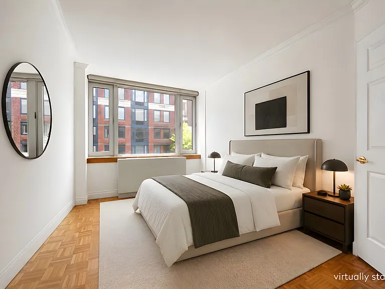 404 E 76th St #4M — Photo 4